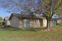 Lindsay Senior Villa in Lindsay, CA - Foto de edificio - Building Photo