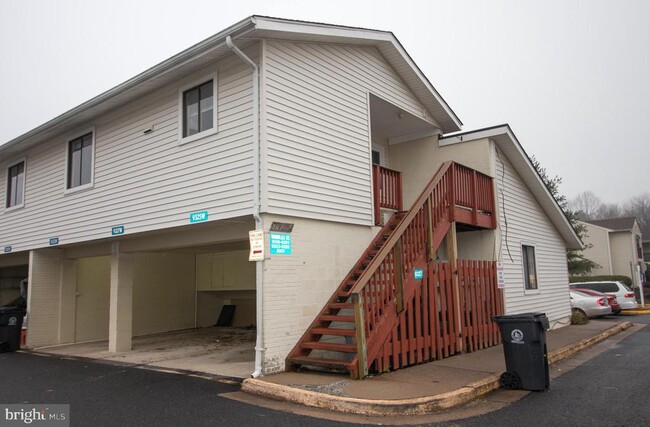property at 9327 Woodlea Ct