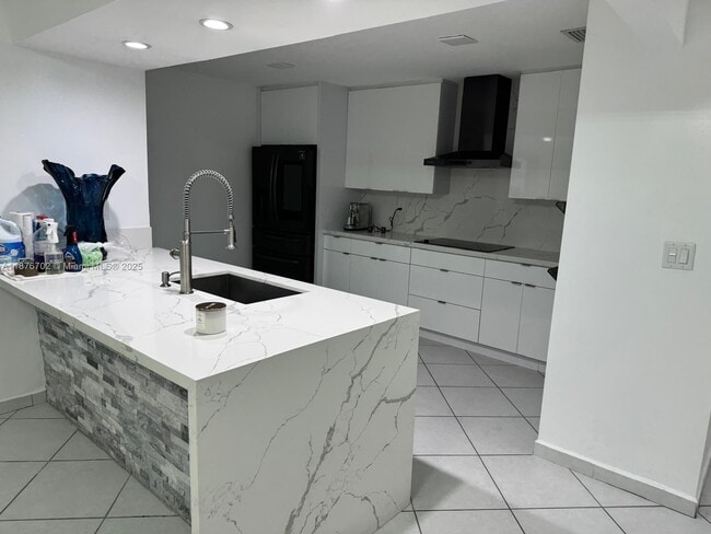 property at 14223 SW 92nd St