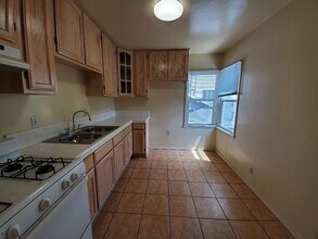 92 Gordon St in Boston, MA - Foto de edificio - Building Photo