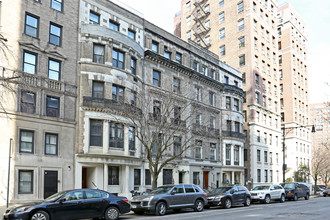 307 W 106th St in New York, NY - Foto de edificio - Building Photo