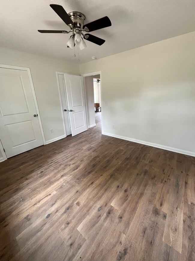117 Travis Dr in Dickson, TN - Building Photo - Building Photo