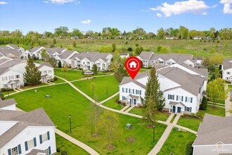 1515 Silverstone Dr in Carpentersville, IL - Building Photo - Building Photo