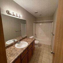 1995 S Farm Rd in Springfield, MO - Building Photo - Building Photo