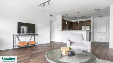 7373 Valley View Ln in Dallas, TX - Building Photo - Building Photo