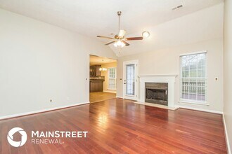 117 New Haven Ct, Unit Lower in Nashville, TN - Building Photo - Building Photo