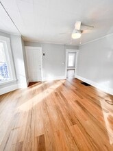 178 Pleasant St in Claremont, NH - Building Photo - Building Photo