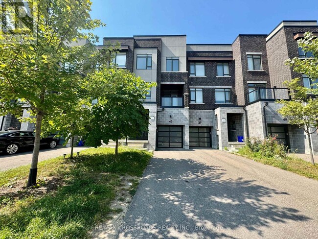 45 Fancamp Dr in Vaughan, ON - Building Photo - Building Photo