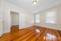 28 Montfern Ave, Unit 3 in Boston, MA - Building Photo - Building Photo