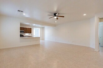 3742 S 64th Dr in Phoenix, AZ - Building Photo - Building Photo