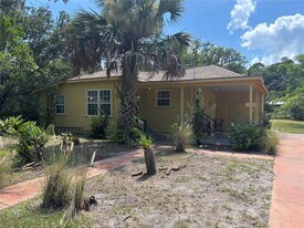 1250 Kenard St in New Smyrna Beach, FL - Building Photo