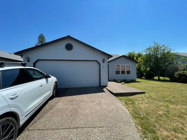 property at 59 SW Palatial Pl