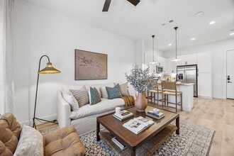 The Dalton in McKinney, TX - Foto de edificio - Building Photo