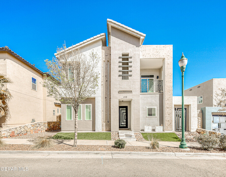 416 S Festival Dr in El Paso, TX - Building Photo