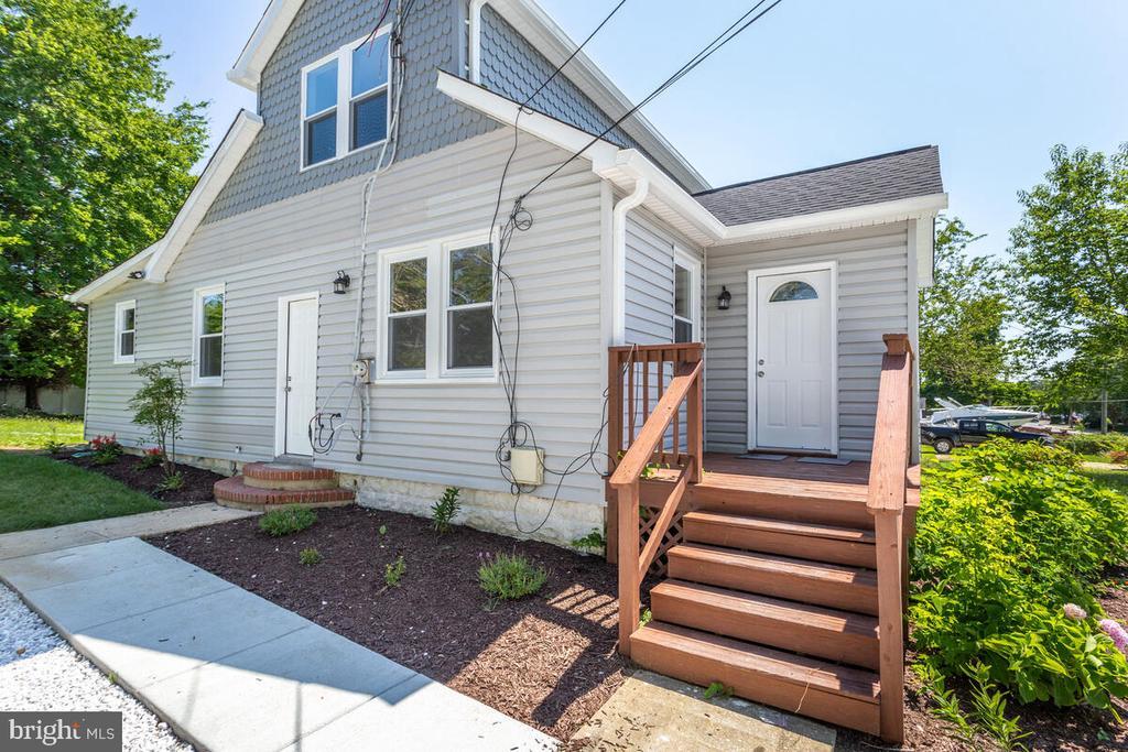 1227 Tyler Ave in Annapolis, MD - Building Photo