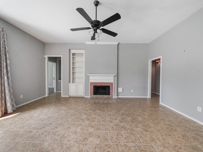 property at 3702 Glenhill Dr