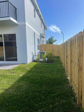 116 NE 13th St in Homestead, FL - Building Photo - Building Photo