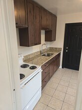 741 Shull St in West Columbia, SC - Building Photo - Building Photo