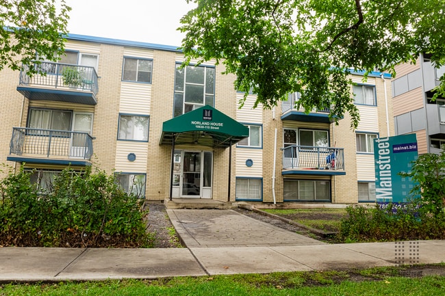 Norland House in Edmonton, AB - Building Photo - Building Photo