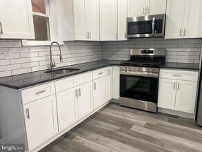 655 E Wensley St in Philadelphia, PA - Building Photo - Building Photo