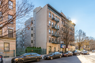 313 W 143rd St in New York, NY - Building Photo - Building Photo