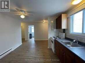 296 St. Patrick St in Ottawa, ON - Building Photo - Building Photo