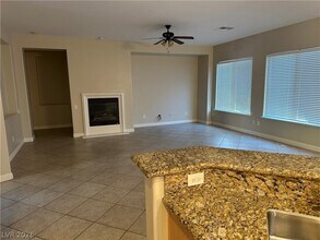 3418 Singer Ln in North Las Vegas, NV - Building Photo - Building Photo