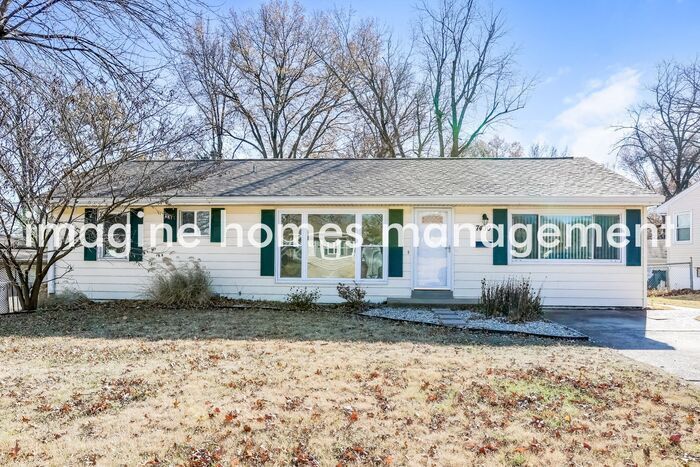 7430 General Sherman Ln in Affton, MO - Building Photo