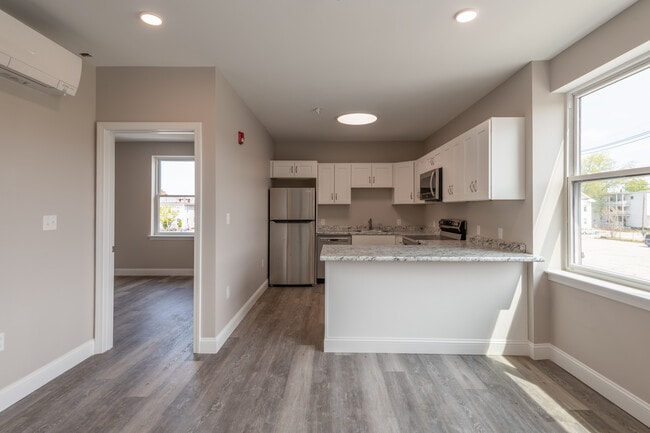 Residences at 530 and 540 Chestnut