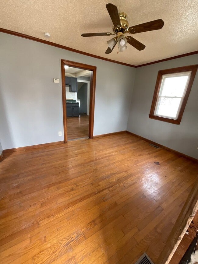 2301 N Lexington Ave in Springfield, MO - Building Photo - Building Photo