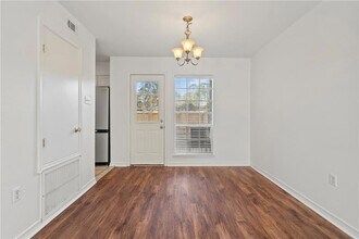 520 Cedarwood Dr, Unit 520 in Mandeville, LA - Building Photo - Building Photo