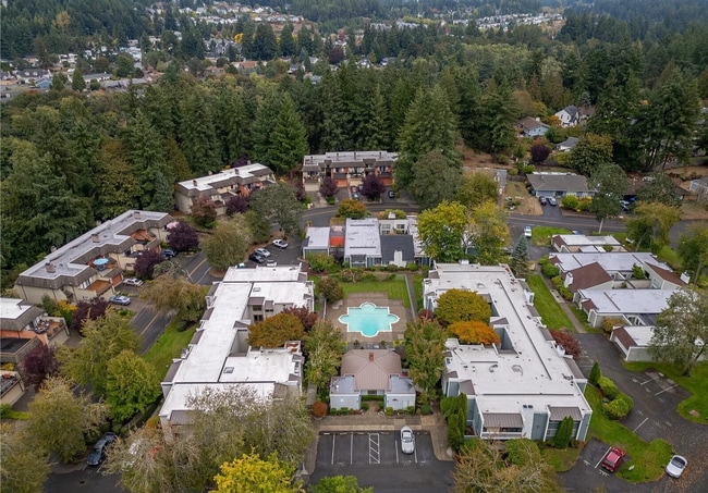 property at 7425 Ruby Dr SW