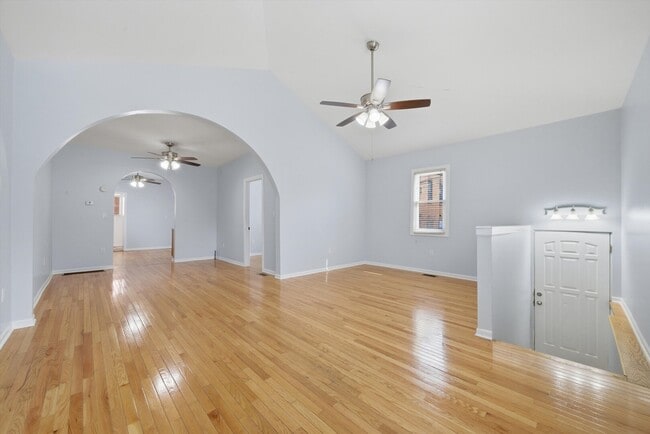 2125 W 18th Pl in Chicago, IL - Building Photo - Building Photo