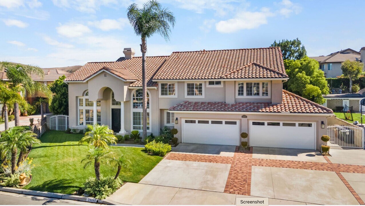 26085 Big Horn Mountain Way in Yorba Linda, CA - Building Photo