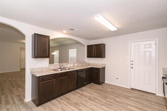 8702 J C Oaks Cir in Houston, TX - Building Photo - Building Photo