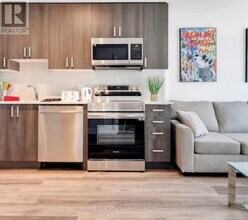 1480 Bayly St in Pickering, ON - Building Photo - Building Photo