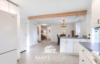 901 Lacey St SE in Lacey, WA - Building Photo - Building Photo