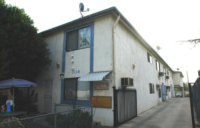 3118 Chapman St in Los Angeles, CA - Building Photo - Building Photo