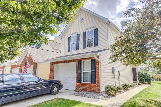 2626 Vega Ct in Raleigh, NC - Building Photo - Building Photo
