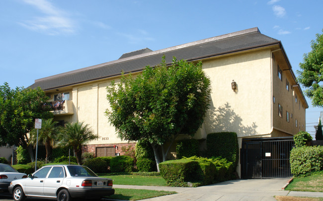 3533 Keystone Ave in Los Angeles, CA - Foto de edificio - Building Photo