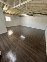 5224 W Avenue L4 in Lancaster, CA - Building Photo