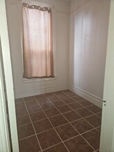 951 Shotwell St, Unit 951 in San Francisco, CA - Foto de edificio - Building Photo