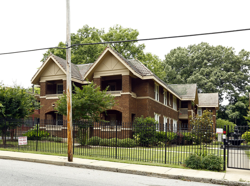 Ashley Manor Apartments in Memphis, TN - Building Photo