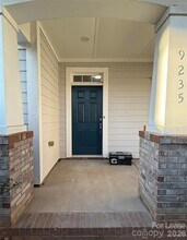 9235 Island Overlook Ct in Cornelius, NC - Building Photo - Building Photo