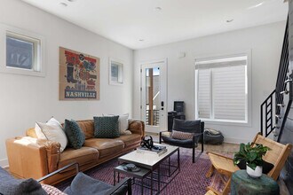 1112 Wade Ave in Nashville, TN - Building Photo - Building Photo
