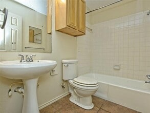 415 Fantail Loop in Lakeway, TX - Building Photo - Building Photo