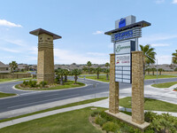 Belterra at Tres Lagos in McAllen, TX - Foto de edificio - Building Photo