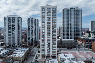 Faulkner House Condos in Chicago, IL - Building Photo - Building Photo