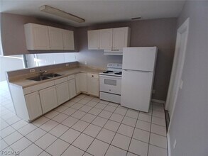 3516 Dora St in Ft. Myers, FL - Building Photo - Building Photo