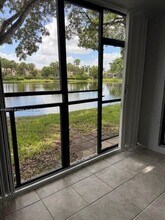 153 Lakeview Dr in Weston, FL - Building Photo - Building Photo